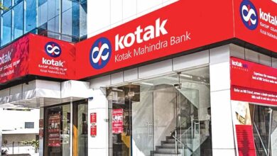 Photo of Kotak Mahindra Bank बैंक का बुरा हाल… दो दिन में ₹47000 करोड़ रुपये साफ, 13% शेयर भी गिरा