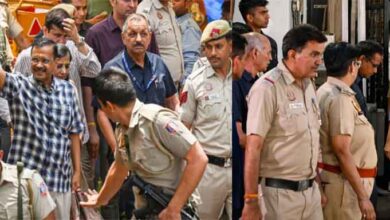 Photo of प्रदर्शन स्थल से केजरीवालवापस लौटे, स्वाति मालीवाल ‘पिटाईकांड’ की जांच करने फिर CM आवास पर पहुंची दिल्ली पुलिस