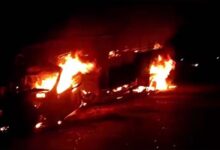 Photo of झांसी-कानपुर में भीषण हादसा, कार में सवार दूल्हे समेत चार लोगों की जिंदा जले