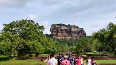 Photo of श्रीलंका: गंभीर आर्थिक संकट के उबरते देश में इस साल छह माह में 9 लाख पर्यटक पहुंचे