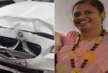 Photo of मुंबई में तेज रफ्तार बीएमडब्लू ने बाइक को टक्कर मारी, पुणे जैसे हादसे में महिला की मौत